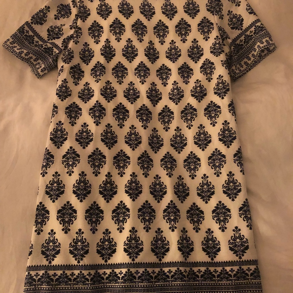 Vicki dolls blue and white dress